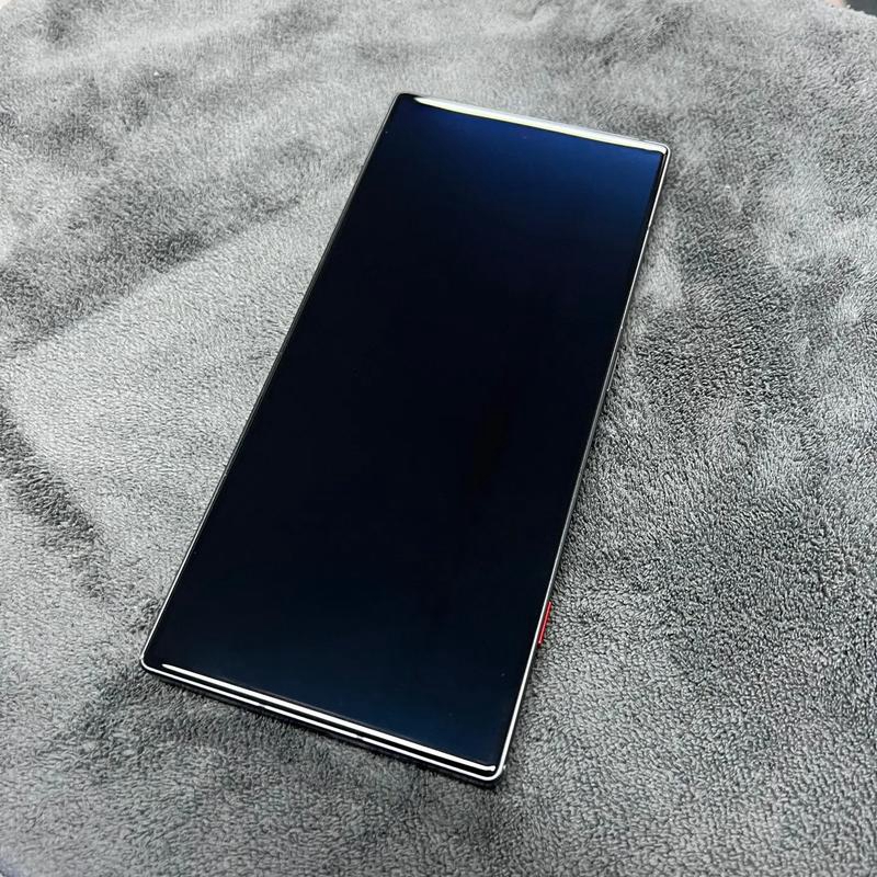 Nubia Red magic 8pro / 8s pro  - огляд і ціна Gaming Accessories For Your Phone